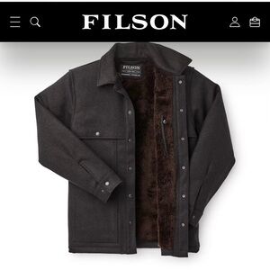 Men’s Filson Cape coat